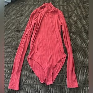 turtle neck long sleeve blouse